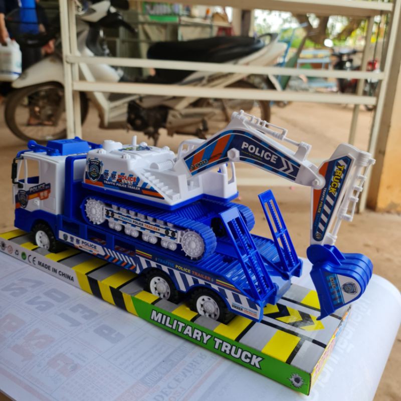 รถบรรทุกก่อสร้าง ของเล่นรถบรรทุกทหาร ของเล่นรถบรรทุก รถแมคโคร คละแบบ คละสี - รูปที่ 4