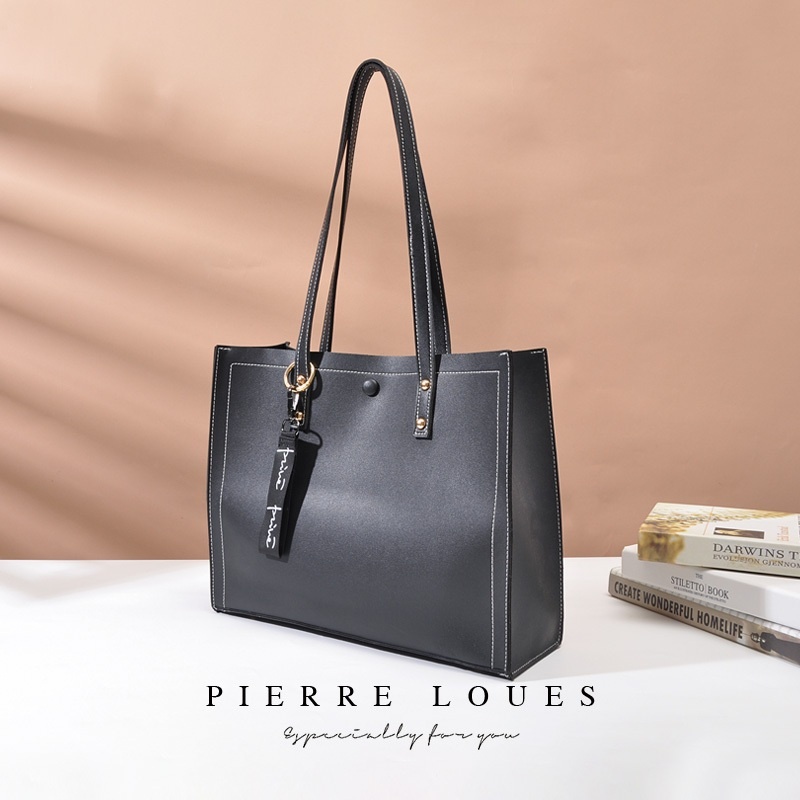 614-56 มาใหม่ กระเป๋าสะพายข้างผู้หญิง Forever young - Pierre louesพร้อมส่ง กระเป๋าแบบถือหิ้ว สะพายไห