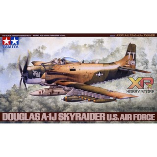 [Tamiya] 1/48 : Douglas Skyraider A-1J US Air Force  [TA 61073]