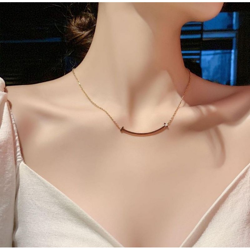 สร้อยคอ Iyaewon Class | Tff สร้อยคอไทเทเนียมสไมล์