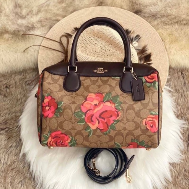 พร้อมส่ง ?LARGE BENNETT SATCHEL IN SIGNATURE CANVAS WITH JUMBO FLORAL PRINT  (#COACH #F37845) หมอนใหญ่ | Shopee Thailand