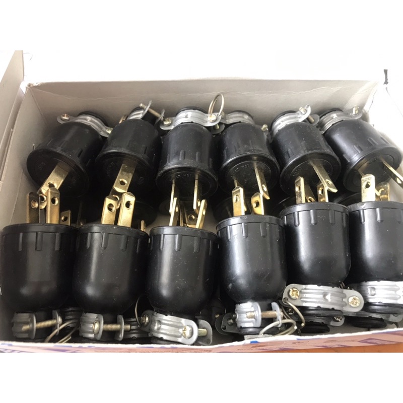 ปลั๊กเสียบยางตัวผู้ 2ขา Naitonal/SUMO (กล่องละ 24ตัว)