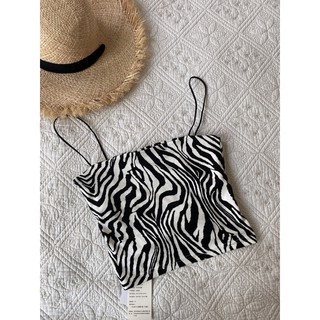 Zebra top - เสื้อสายเดี่ยวลายม้าลาย