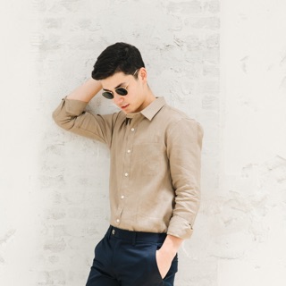 Tab collar linen shirt