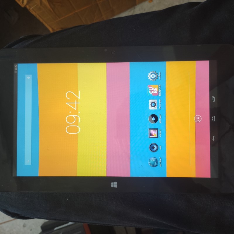 แท็บเล็ต Tablet Cube i10 แท็บเล็ตมือสอง แท็บเล็ต2ระบบ ราคาถูก แท็บเล็ตสภาพพดี 2OS สีเทา ราคาประหยัด 2