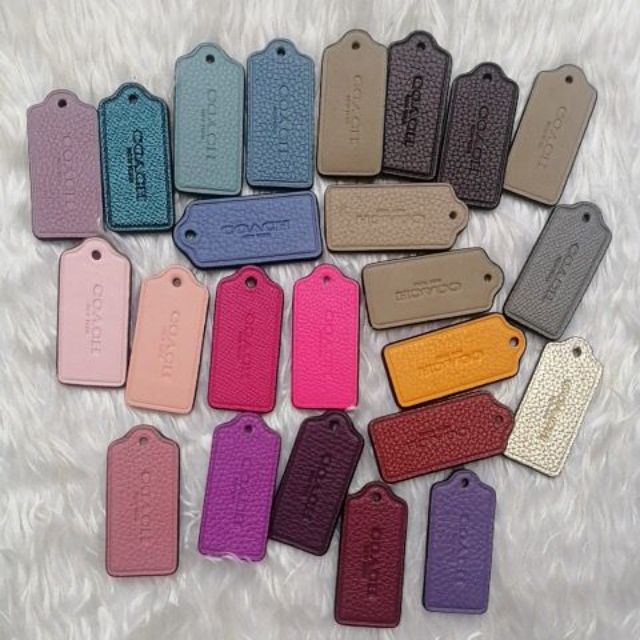 🇺🇲🇺🇲  Size L Tag ป้ายแท๊คห้อยกระเป๋า Coach แท้ ขนาด กว้าง 1" สูง  2” สำหรับกระเป๋าที่มีขนาด 12” Hang