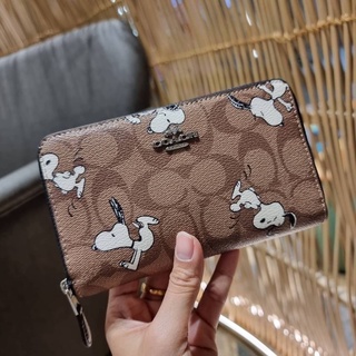 COACH C4123 COACH x PEANUTS MEDIUM ID ZIP WALLET