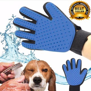 True Touch ถุงมือหวีขน อุปกรณ์แปรงขนสัตว์เลี้ยง หวีขนหมาและขนแมว Grooming Gloves