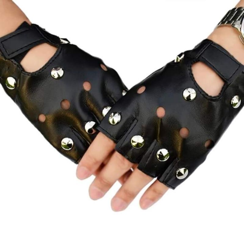 สินค้าพร้อมส่ง ถุงมือหนังครึ่งนิ้ว ถุงมือเปิดนิ้วแต่งหมุด แฟชั่นพังค์ ร็อค