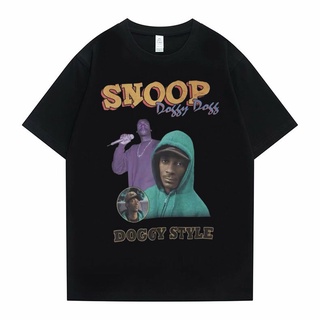 [S-5XL] เสื้อยืดแขนสั้น พิมพ์ลาย Rapper Snoop Doggy Doggy โอเวอร์ไซซ์ สไตล์ฮาราจูกุ แฟชั่นฤดูร้อน คลาสสิก สําหรับผู้ชาย