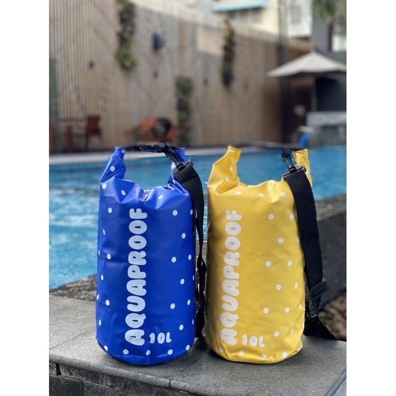 กระเป๋ากันน้ำ AQUAPROOF กันสิ่งสกปรก กันโคลน กันทราย กันฝุ่น ขนาด 10L น้ำหนักเบา