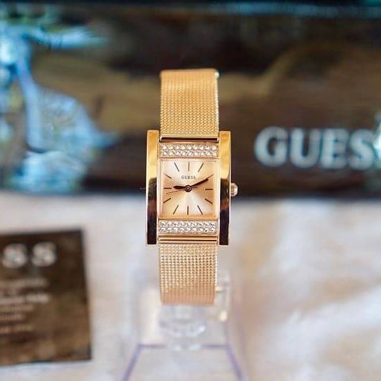 พร้อมส่ง นาฬิกาข้อมือผู้หญิง Guess Women's Rose Gold Crystallized Mesh Band Watch U0127L3