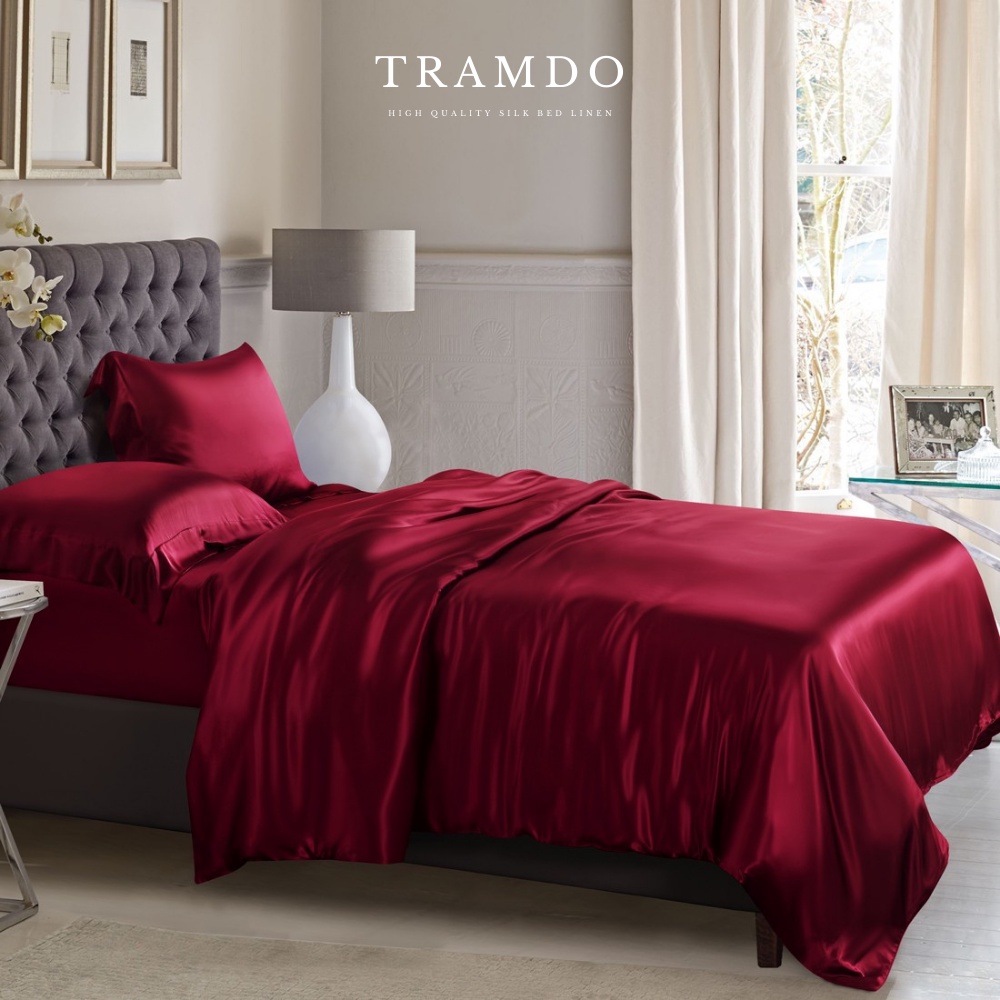 NITE9SILK TRADO BEDDING Luxury Silk BEDDING Set สีแดง