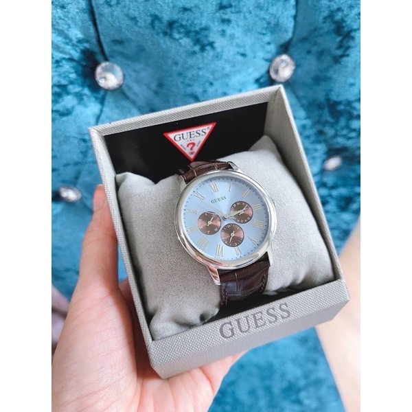 นาฬิกา Guess สายหนังสำหรับผู้ชาย พร้อมส่ง