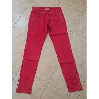 Nobody Jeans แต่งซิปที่ปลายขา