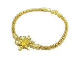 TANITTgems สร้อยข้อมือทองเหลืองแท้ลายดอกไม้ รุ่น TNBG163 (Gold)