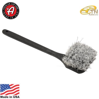 Adams Fender Brush: แปรงด้ามยาวขนาด 20 นิ้ว สำหรับทำความสะอาดซุ้มล้อ ยาง ล้อแมกซ์