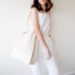 Pleat tote - Natural white