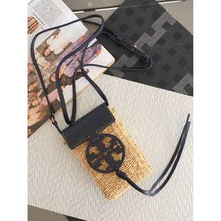 TORY BRUCH MILLER STRAW PHONE CROSSBODY 56570 #torycrossbody #torychoice  size : Height: 6.77" ×  length: 4.58" × depth: