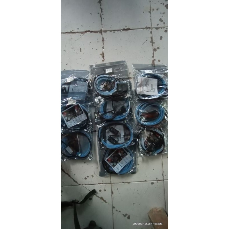 คู่คิ้ว LED ยืดหยุ่น 24v 60 ซม. ไฟเลี้ยววิ่งสําหรับรถบรรทุก canter elf giga ฯลฯ
