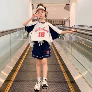 💜Kikio💜หญิงชุดกีฬา 2022 เสื้อผ้าฤดูร้อนใหม่สไตล์ตะวันตกเสื้อผ้าเด็กอินเทรนด์ชุดลำลองเด็กแขนสั้นสองชิ้นฤดูร้อน