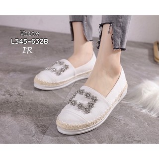 L345-632B รองเท้าผ้าแคนวาสแต่งอะไหล่เพชรสไตล์ Manolo งานเพชรตอกลงไป ด้านในซับหนัง ขอบพื้นปอ พื้นยางกันลื่นดีเยี่ยม