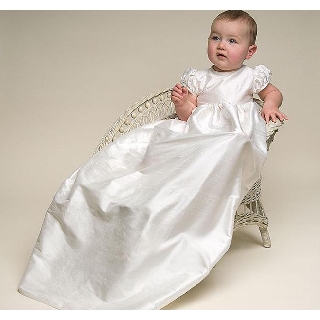 ชุดเดรสเด็กทารก (christening clothes for baby girl) ใส่ในพิธีล้างบาป