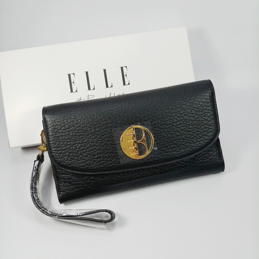 ELLE (EL500) กระเป๋าสตางค์ผู้หญิงใบยาว สามพับ สีดำ หนังแท้ หนังลายลิ้นจี่ โลโก้สีทอง มีสายคล้องมือ ของใหม่ ของแท้100%