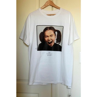 เสื้อยืด พิมพ์ลาย Bjork Fotografer Kevin Cummins Collab