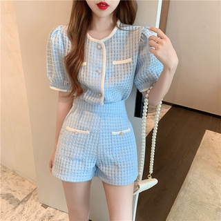 พร้อมส่ง🔥 เสื้อสูทแฟชั่นเกาหลีแขนสั้น + กางเกงขาสั้นเอวสูง A-Line ชุดทำงาน 2 ชิ้น Suit