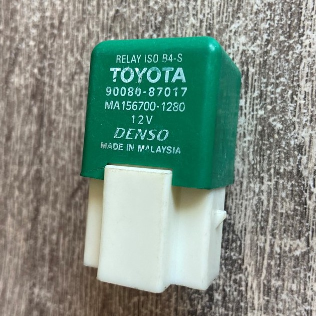 Relay 90987 03003 รีเลย์ Denso 4ขา   สำหรับ Matrix Sequoia Corolla Lexus IS250 IS350 SC430