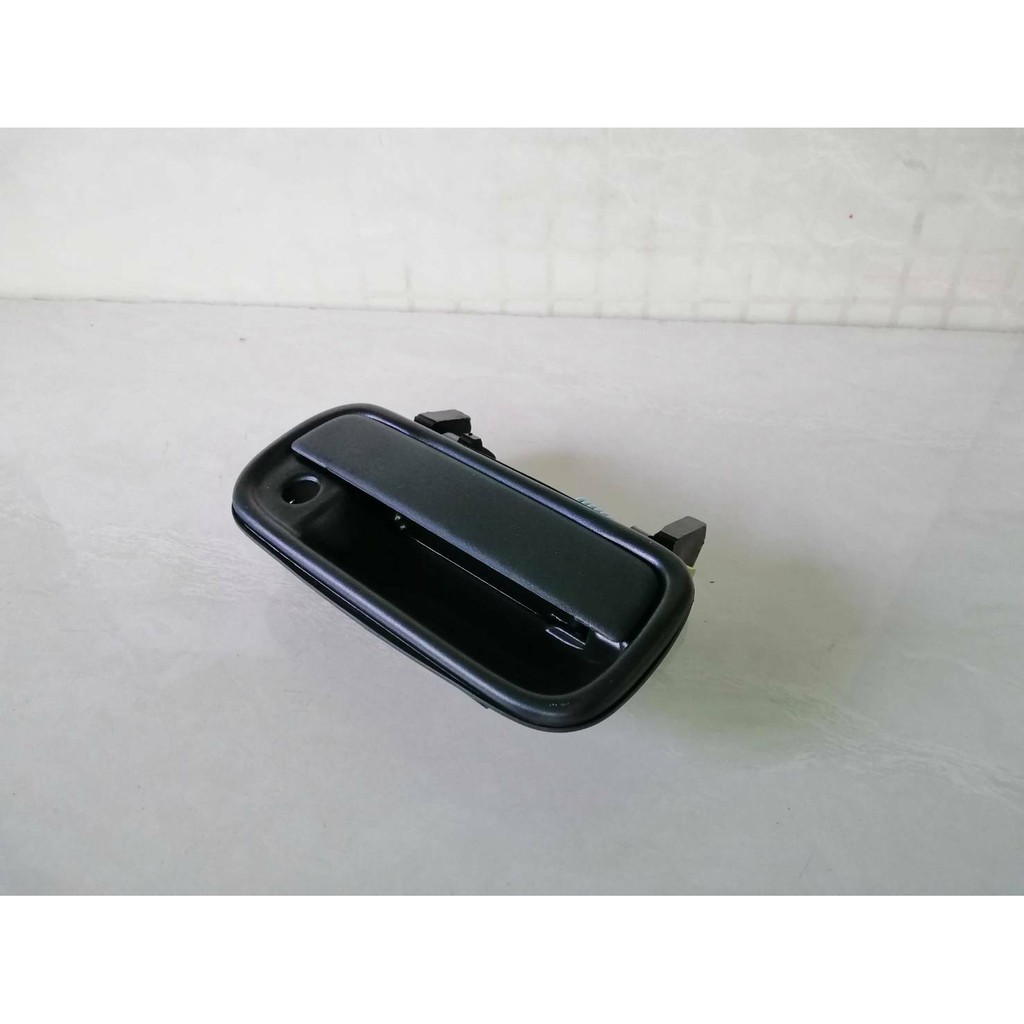 มือเปิดอันนอก TOYOTA MIGHTY-X,LN85 สีดำ ข้างRH ราคาอันละ 180 บาท