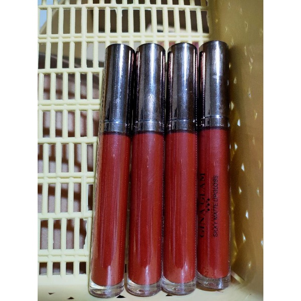 Gina Glam silky matte lip gloss