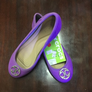 New Crocs สีม่วง คัชชู เบอร์6 (36.5)ใส่นิ่มสบาย ยืดตามรูปเท้าของเรา