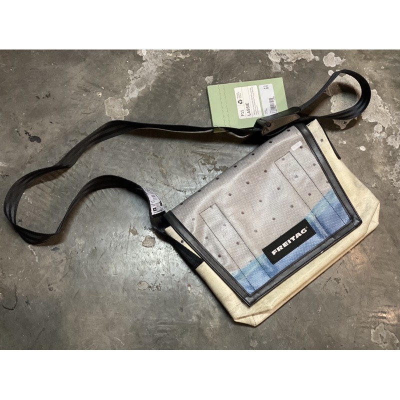 Freitag Lassie ของแท้