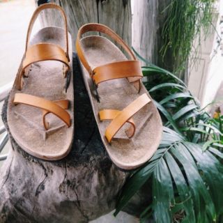 Leather Sandals ใส่ได้ทั้งแบบรัดส้นและรองเท้าแตะ