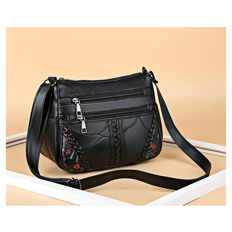 NAMCHA SHOP กระเป๋าสะพายข้าง ผู้หญิง  F604