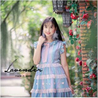 Lavender Mini Dress เดรสตัวสั้น เนื้อผ้าพิมพ์ลาย กระโปรงมีลูกเล่นแต่งระบายเล็กๆๆ ติดหัวใจและดาว