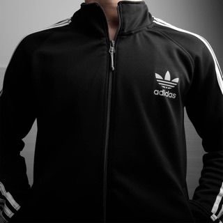 เสื้อแจ็คเก็ต Adidas มีหลายสี