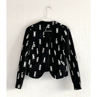 Black Detail Front  Short Jacket