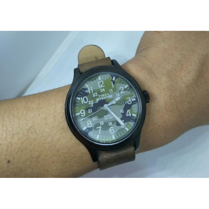 Timex TM-TW4B06600 ลายพราง นาฬิกาผู้ชาย สายหนัง สีน้ำตาล