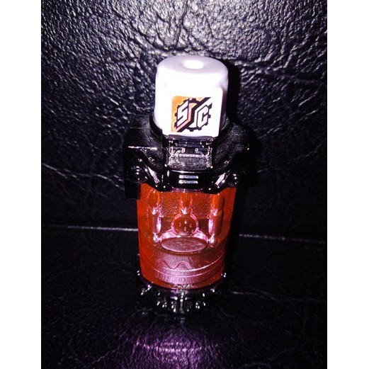 kamen rider build full bottle