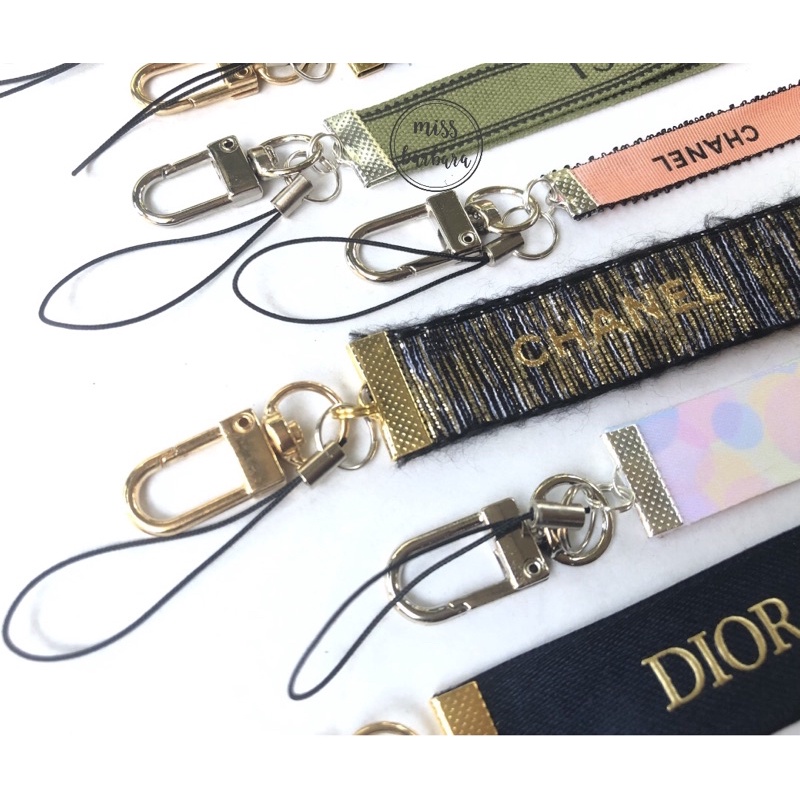 สายคล้องคอห้อยบัตร หรือสายคล้องมือถือ จากริบบิ้นแบรนด์เนมของแท้ (อ่านรายละเอียดก่อนสั่งซื้อ) - รูปที่ 2