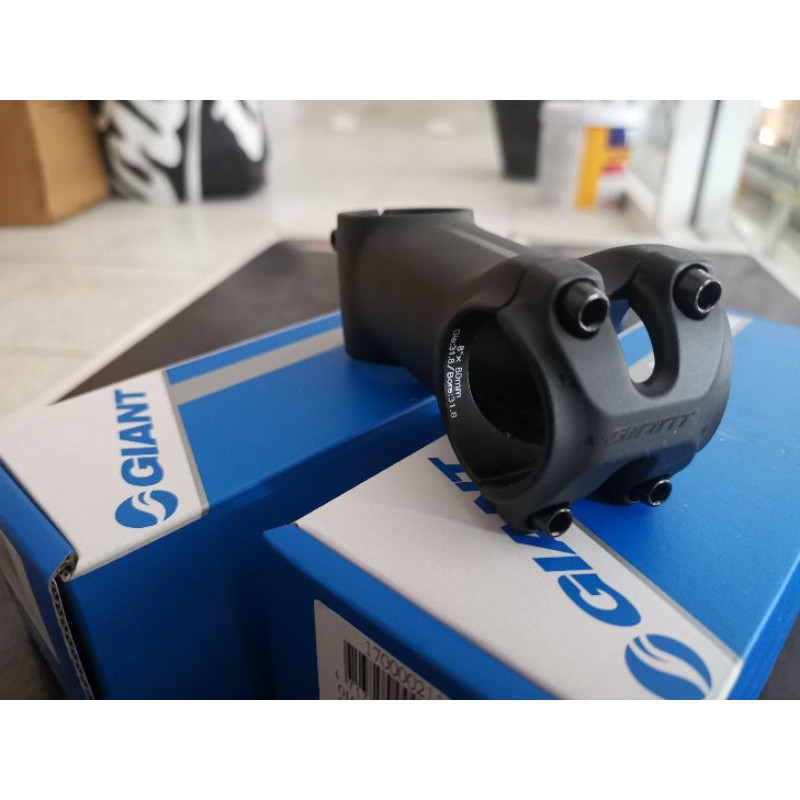 2020 ปีใหม่ ลายดำ คอจักรยาน อลูมิเนียม​stem ยี่ห้อ giant od2 พร้อมปลอกใส่ซางปกติ และใส่ od2 มีฝาปิดบ