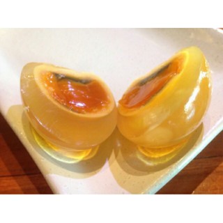 ไข่เยี่ยวม้าสีทอง ไข่ออแกนิคสีทอง ไร้สารตะกั่ว ปลอดสารเคมี 1แพ็ค(6ฟอง) Golden Preserved Eggs