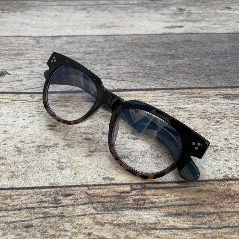 Moscot Vilda แว่นตาเสือดาวสีดํา (ป้องกันรังสี)