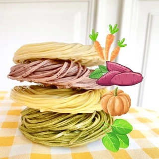 บะหมี่ผักเด็ก ผสมเนื้อผักเพิ่มขึ้น สำหรับเด็ก 8 เดือน+ , เด็กหม่ำ BLW , 1 แพ็ค มี 4 ก้อน มีเลข อย.