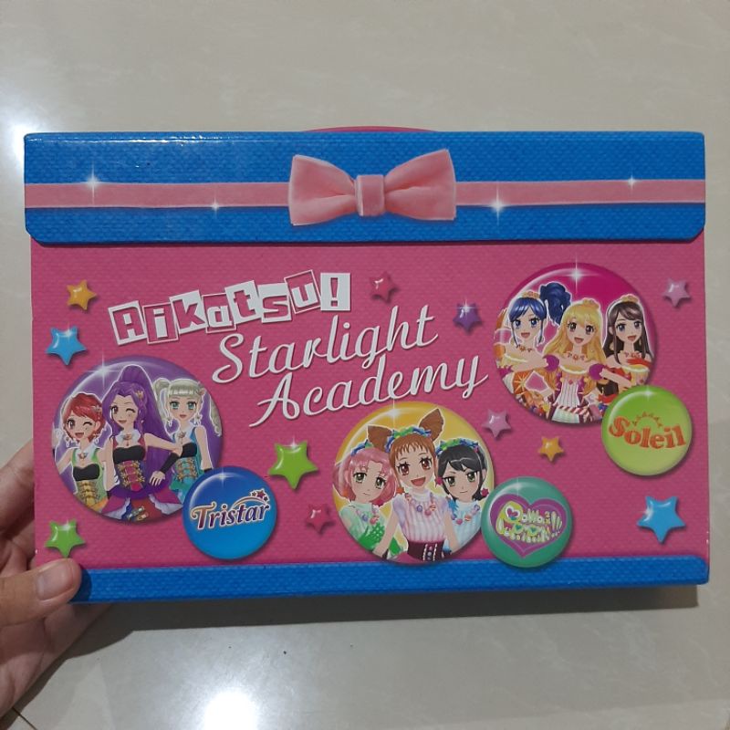 (PRELOVED) Binder CARD STORAGE AIKATSU CARD อย่างเป็นทางการจาก BANDAI STARLIGHT ACADEMY