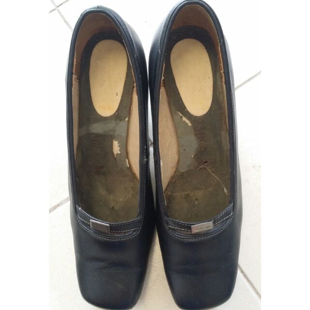 SALE รองเท้าคัชชู สีดำ ยี่ห้อ Thames