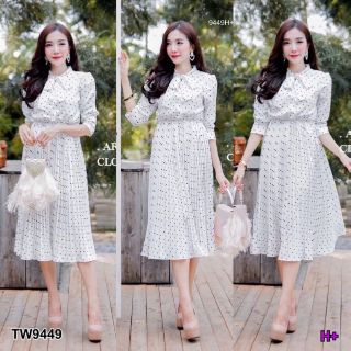 &lt;TW9449&gt;Dress เดรสแขนยาว ตัวชุดเป็นผ้าลายดอทดำ ผ้าไหมอิตาลี คอผูกโบว์น่ารักๆ ปลายแขนติดกระดุม กระโปรงยาว อัดพลีท